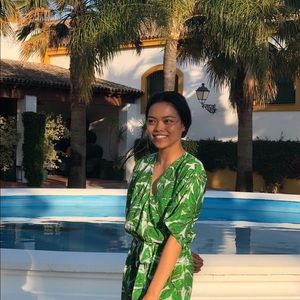 Meet your Posher, Yasmine